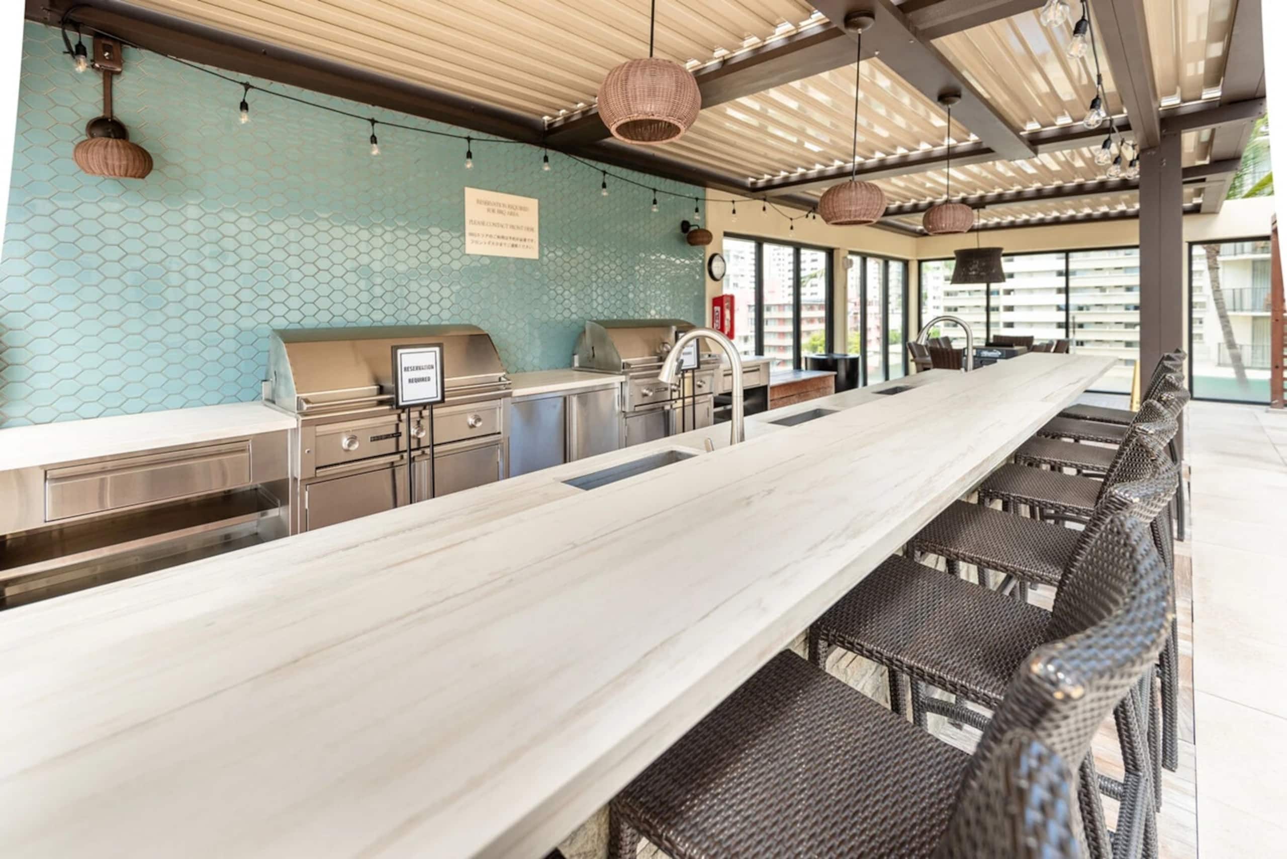 Hotel in Honolulu · ★4.78 · 2 bedrooms · 4 beds · 2 private baths - Image 43