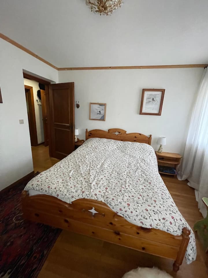 Dhomë gjumi 2