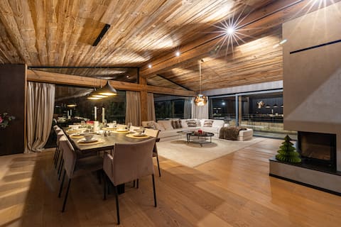 Successful Airbnb property: Luxury chalet Kitzbühel with wellness area in Kirchberg In Tirol