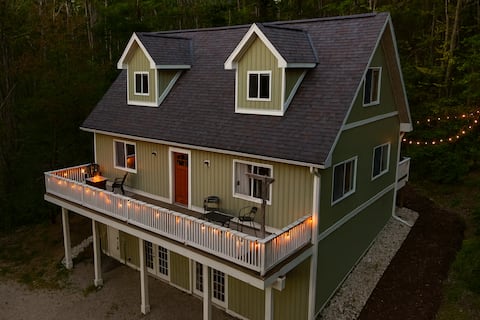 10 Acres, firepits, Harbor, Petoskey, sleeps 14