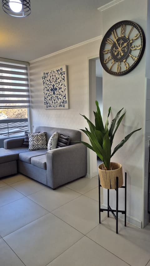 Top Airbnb: 2 bedrooms - Parking - Terrace in Quinta Normal