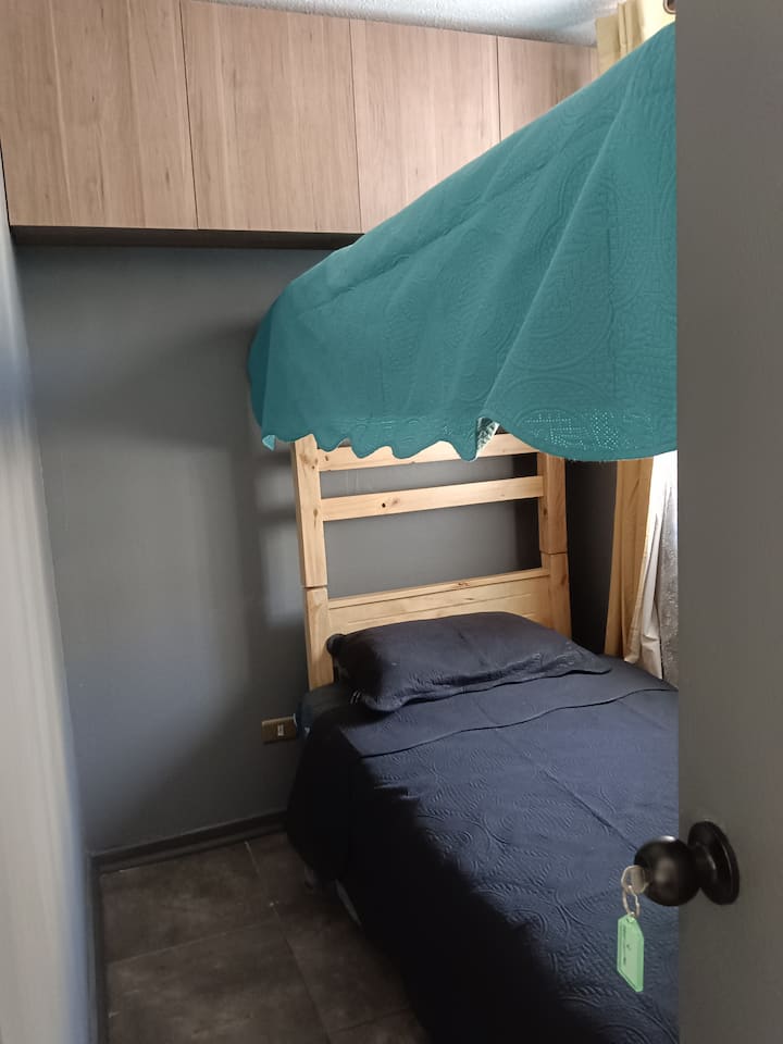 Dhomë gjumi 1