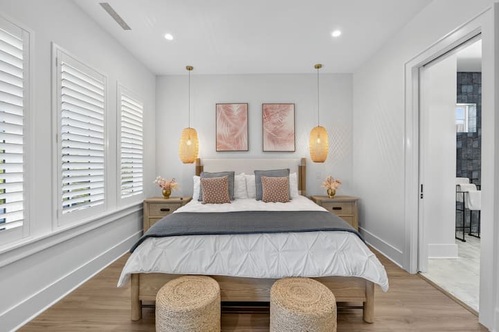 Shiloh Reef/Pool/Golf Cart/5Min Walk to The Beach!