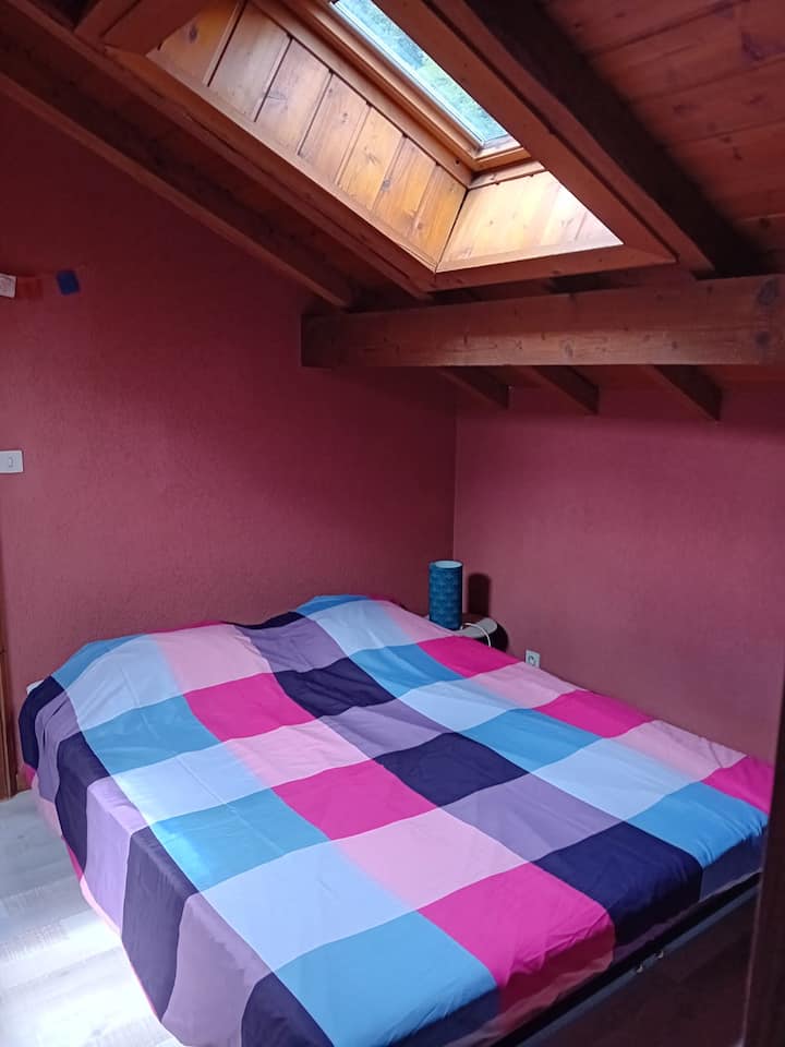 საძინებელი 4