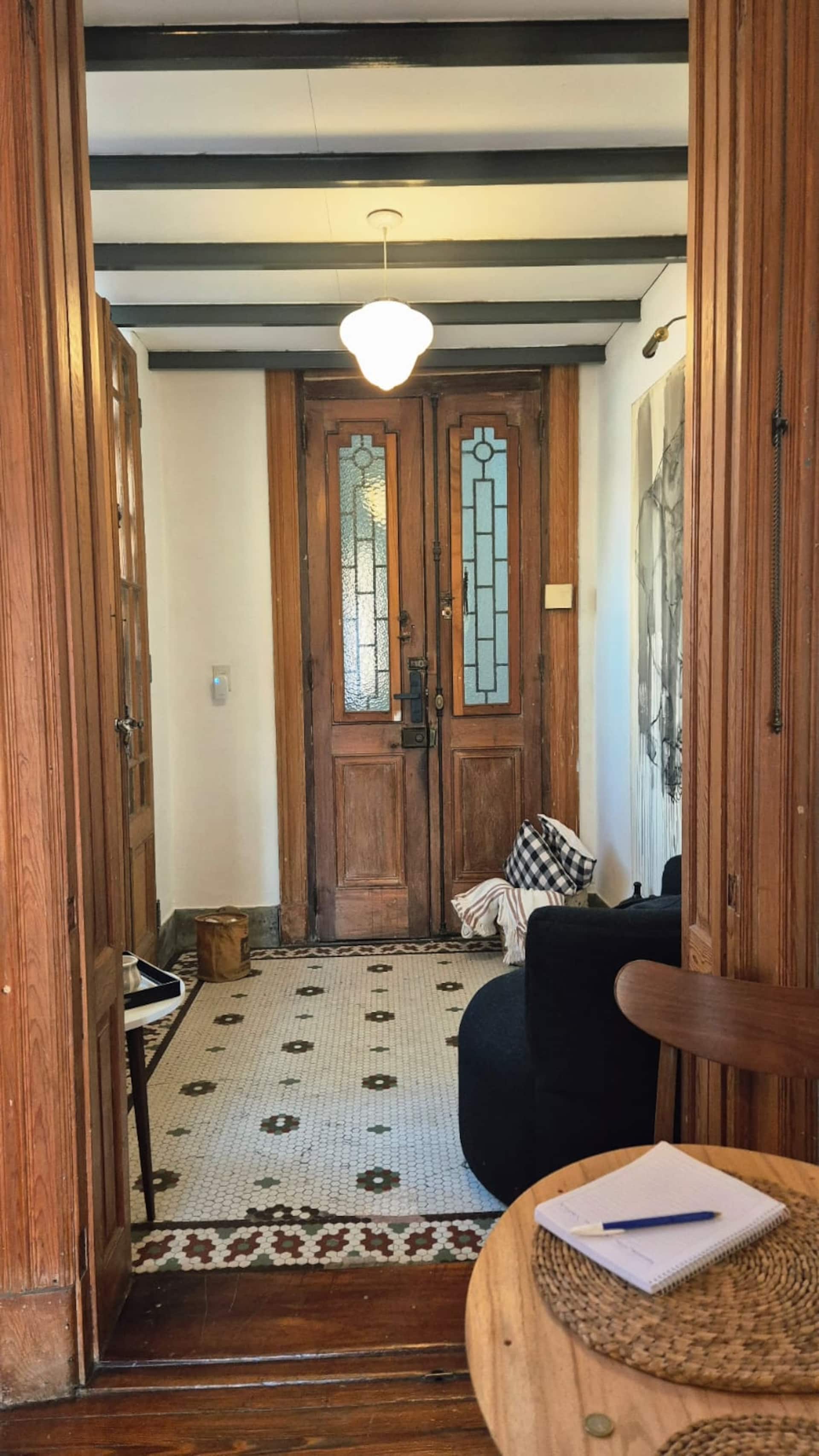 Apartment with style and quality. Theater District