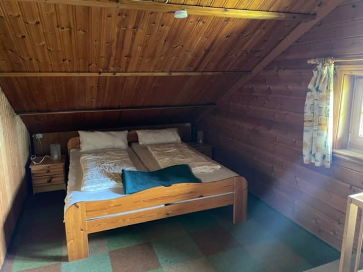 Dhomë gjumi 1
