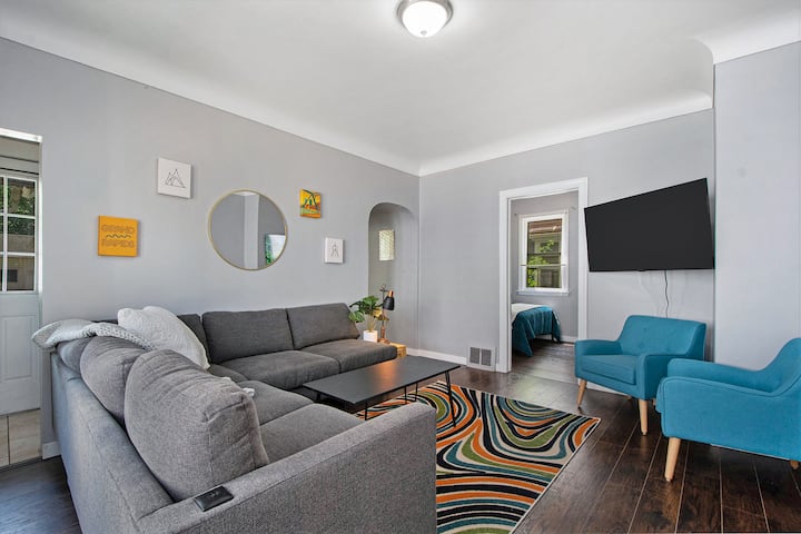 Spacious Home Downtown Gr - グランド・ラピッズ, MI