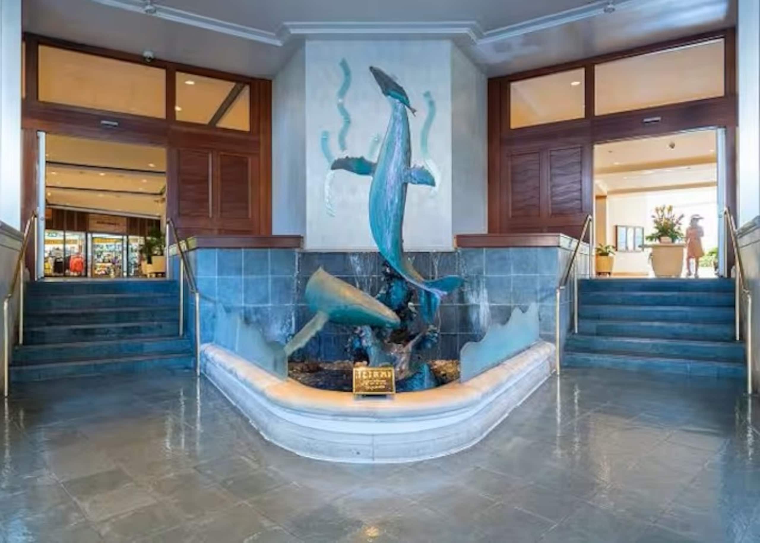 Luxurious Ocean View Ilikai Condo - Image 17