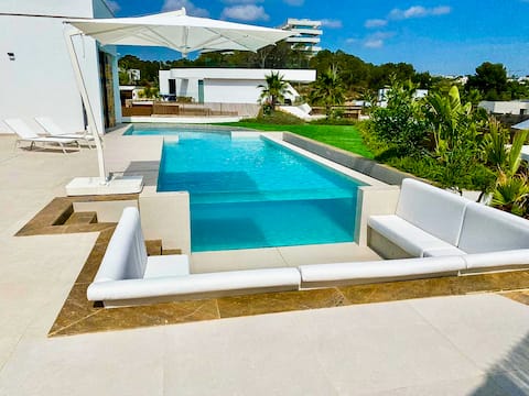Villa Neuve, Las Colinas Golf