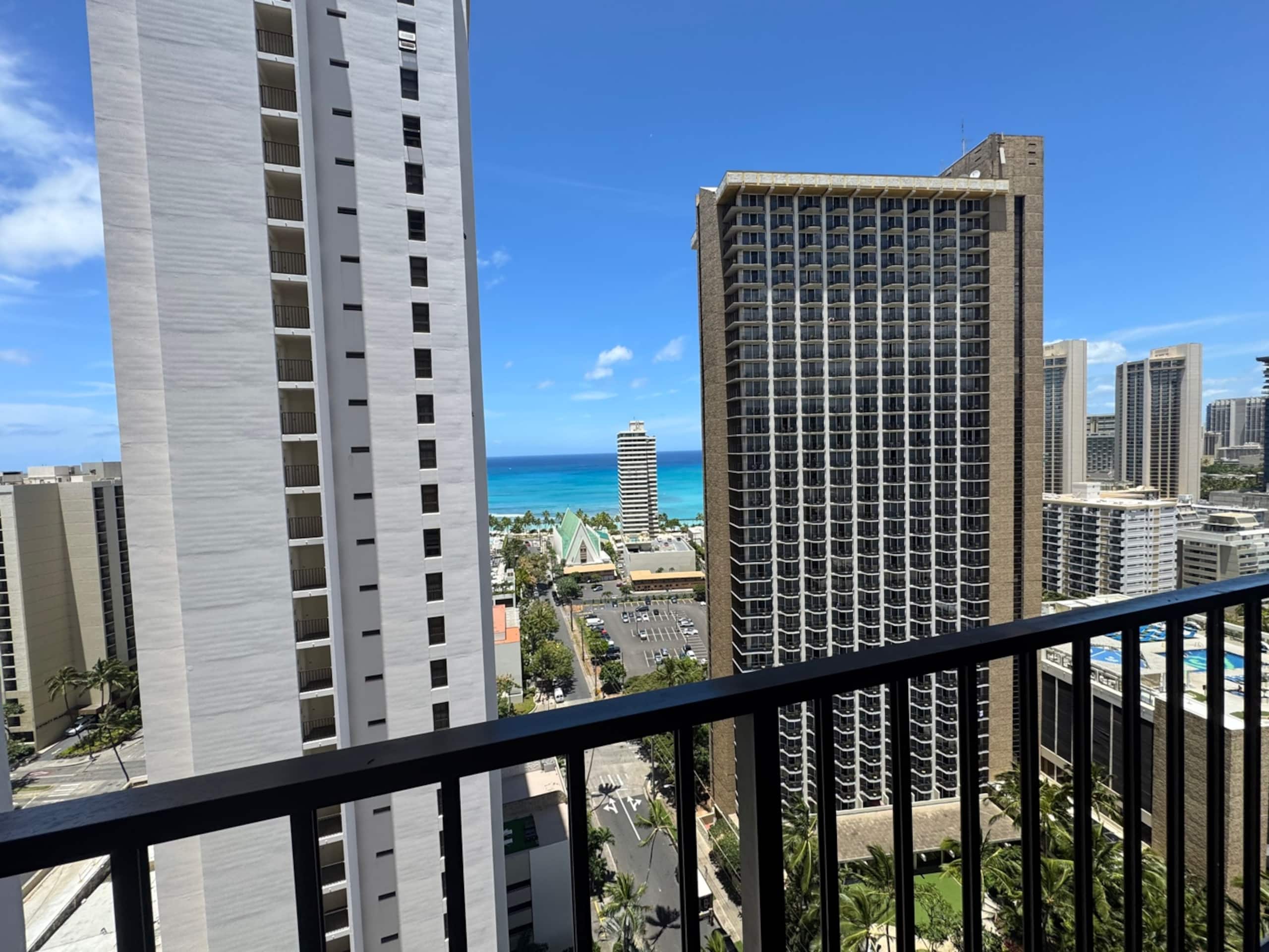 Hotel in Honolulu · ★4.61 · 1 bedroom · 3 beds · 1 private bath - Image 19