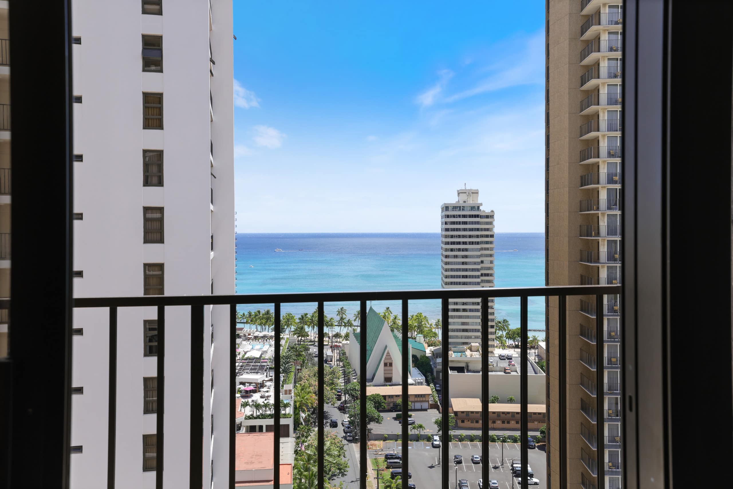 Hotel in Honolulu · ★4.61 · 1 bedroom · 3 beds · 1 private bath - Image 22