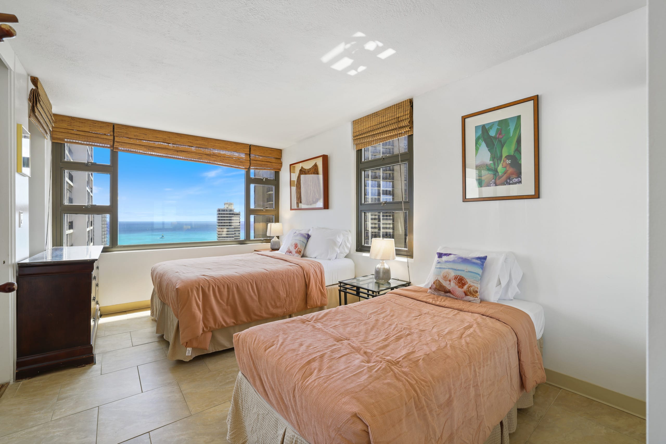 Hotel in Honolulu · ★4.61 · 1 bedroom · 3 beds · 1 private bath - Image 9