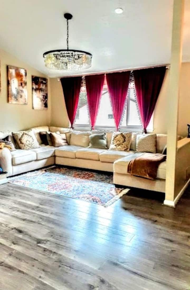 Private Room&bath. Easy Parking. - Manassas, VA