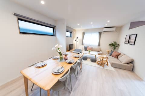 New House/16ppl/Near Sta/16m Skytree/50m Airports