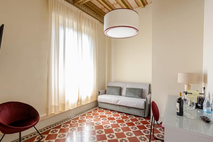 Elegant Hotel Suite - No Ztl - Siena