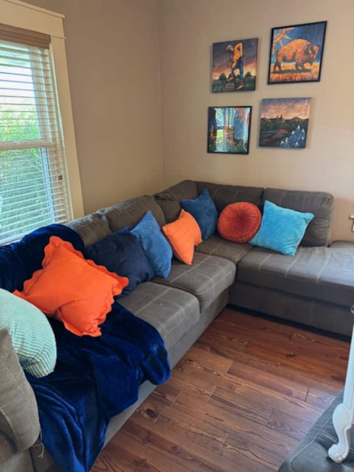 The Panhandle Palace 
1 Bedroom - Canyon, TX