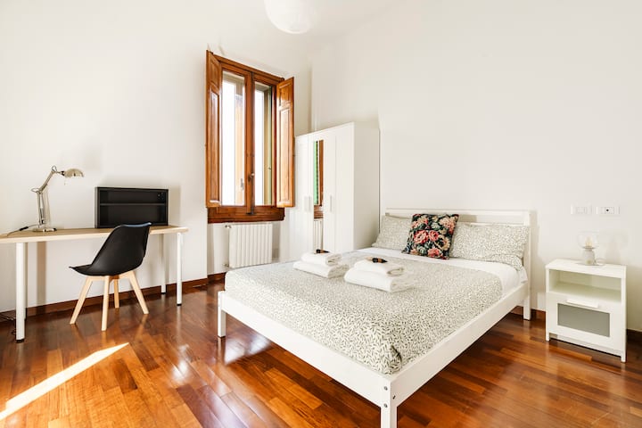 Maragliano Terrace - San Firenze Collection - Calenzano