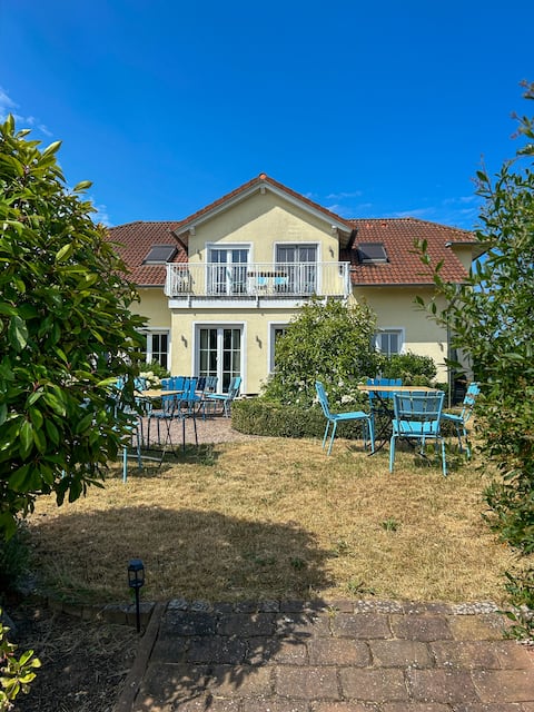Exclusive Family Villa in the Rheingau | 5BR