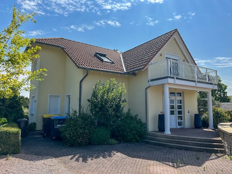 Exclusive Family Villa in the Rheingau | 5BR