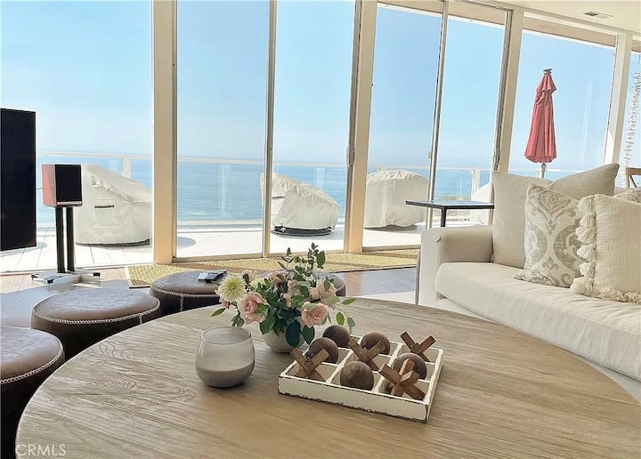 Coastal Charm In Laguna - Laguna Beach, CA