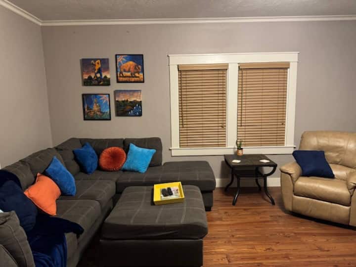 The Panhandle Palace
2 Bedroom - Canyon, TX
