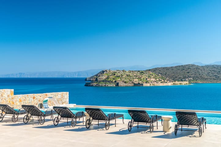 Unique Villas managed Airbnb listing 2