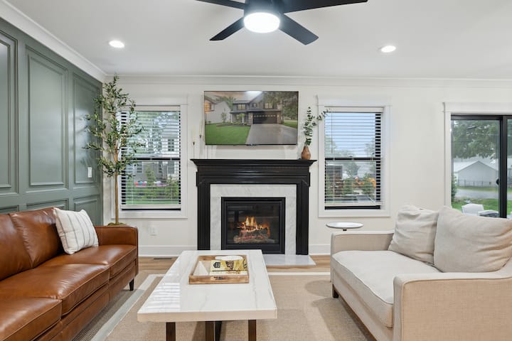NEW 3 mins DT|Game Room|Fire Pit + BBQ