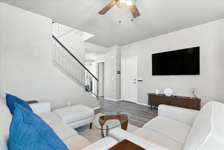 Townhouse In The Heart Of Tempe - Tempe, AZ