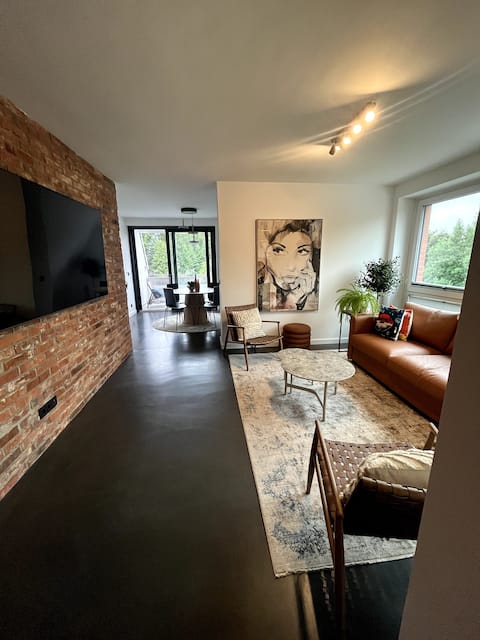 Top Airbnb: Parkview Maisonette Braunschweig | Free Parking in Braunschweig