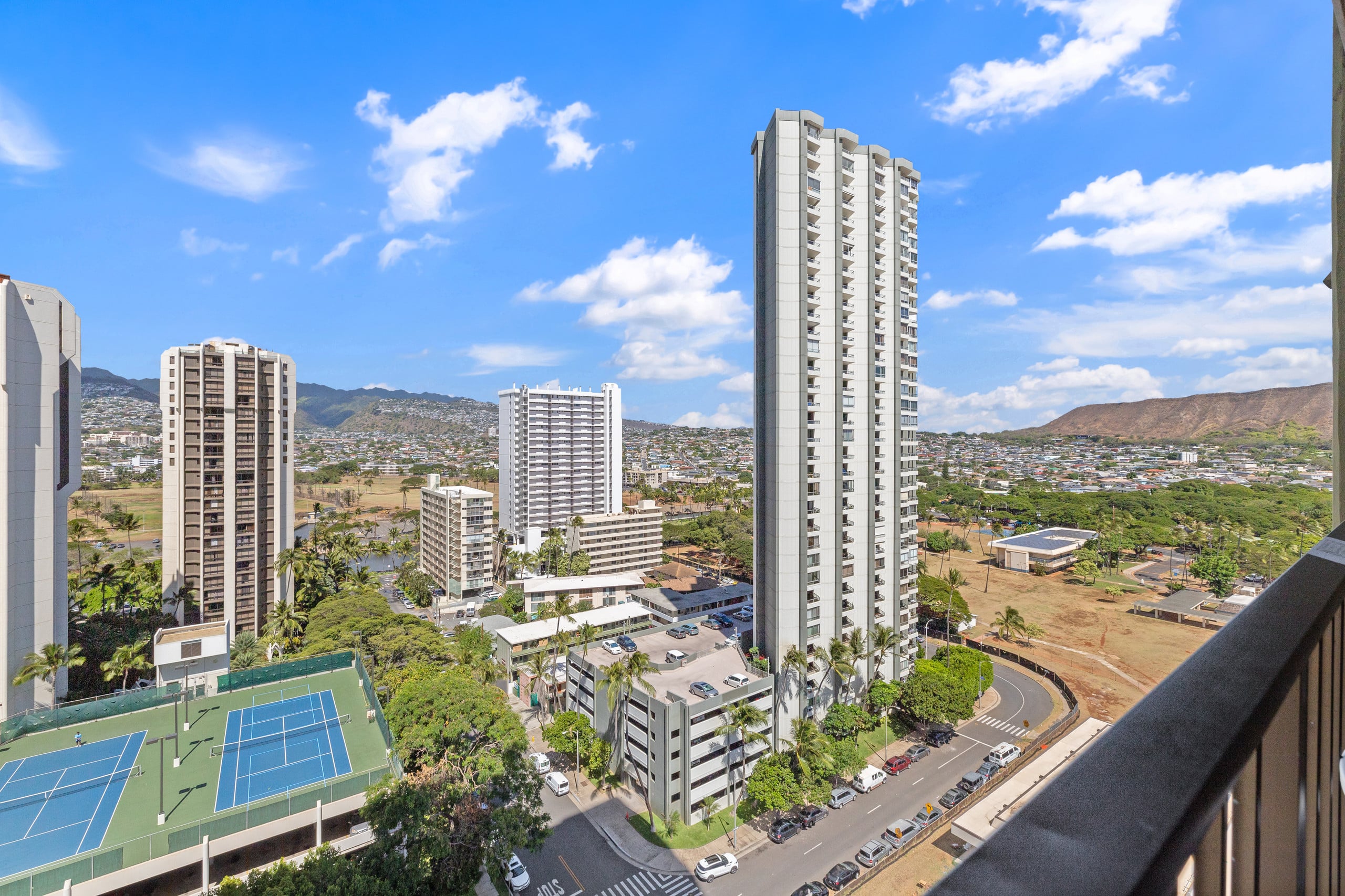 Hotel in Honolulu · ★4.75 · 1 bedroom · 1 bed · 1 private bath - Image 17