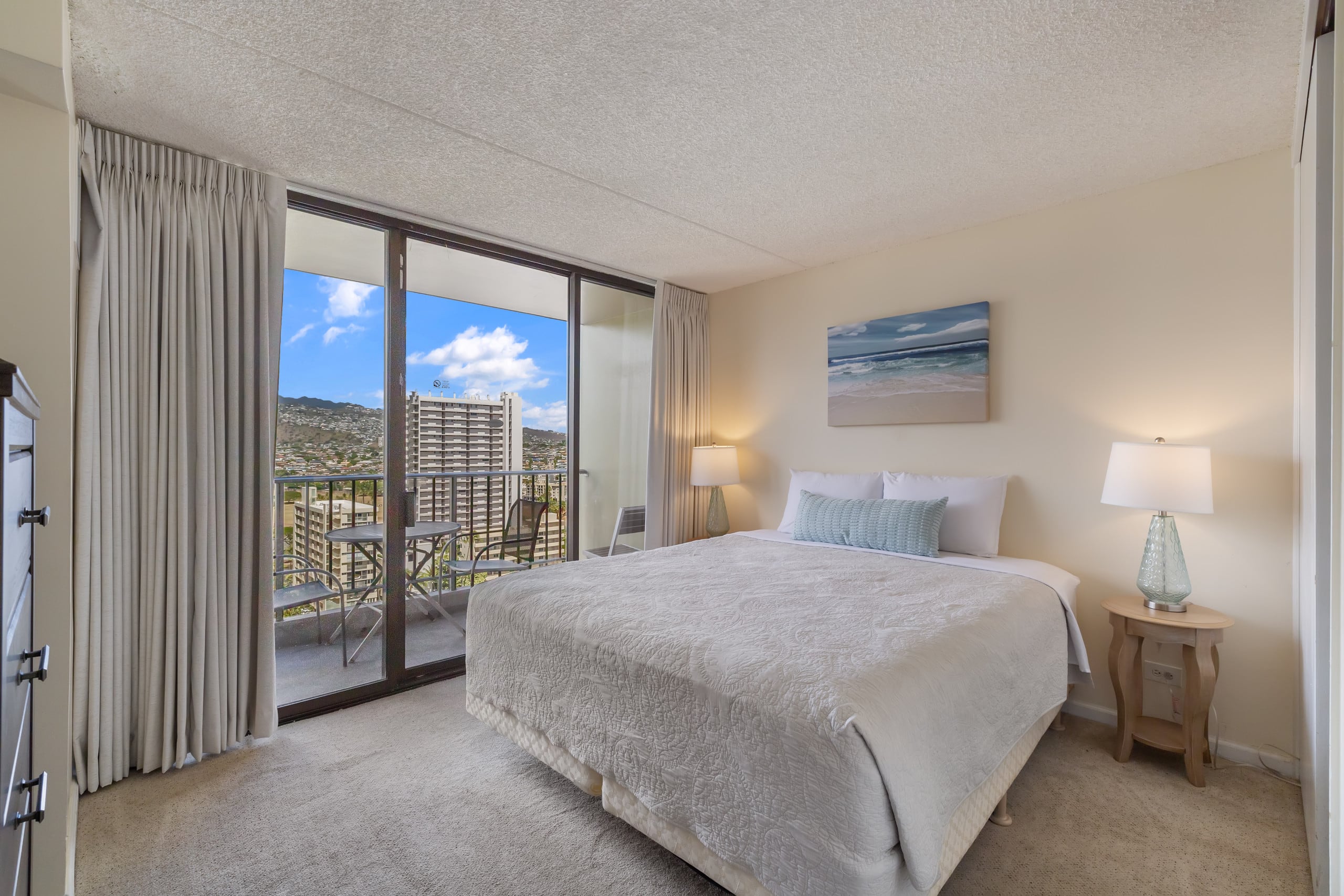 Hotel in Honolulu · ★4.75 · 1 bedroom · 1 bed · 1 private bath - Image 9