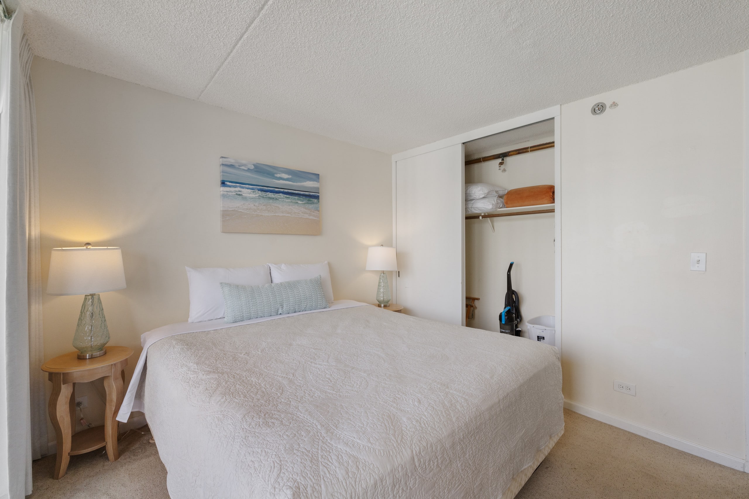 Hotel in Honolulu · ★4.75 · 1 bedroom · 1 bed · 1 private bath - Image 10