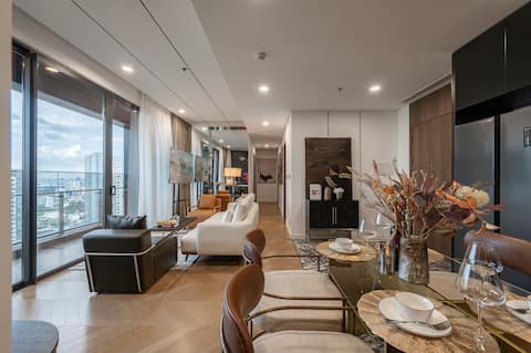 Saigon Amazing 3BR Landmark for businessmen by Ray