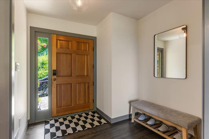 2 King Suites • Mountain Views • Near Rose Garden - ポートランド, OR