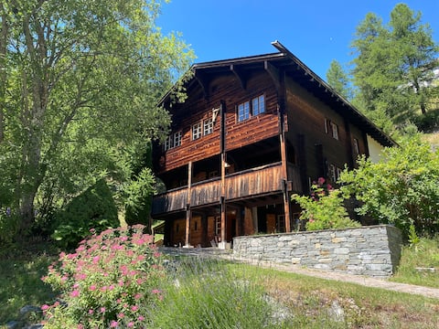Holiday home for families in the Swiss alps