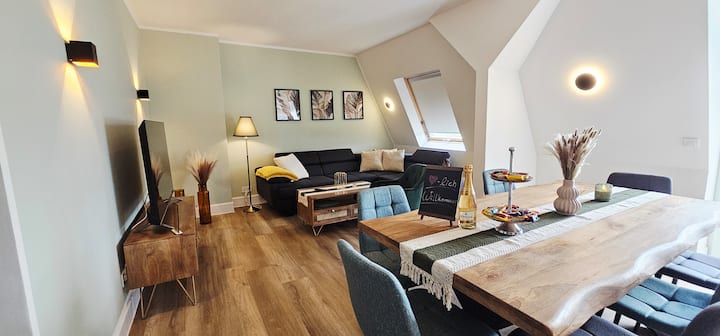 Lace Apartments Stylish attic in Plauen