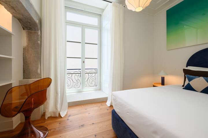 Chic Alfama Stay /2 bedrooms & 1 bathroom gallery image 4