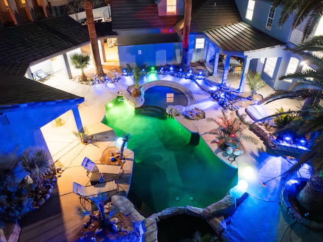 Big 11BR | Pool + Hoops + Volley