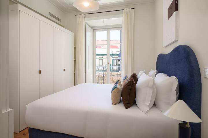 Stylish Duplex in Alfama/2 bedrooms & 2 bathrooms gallery image 3