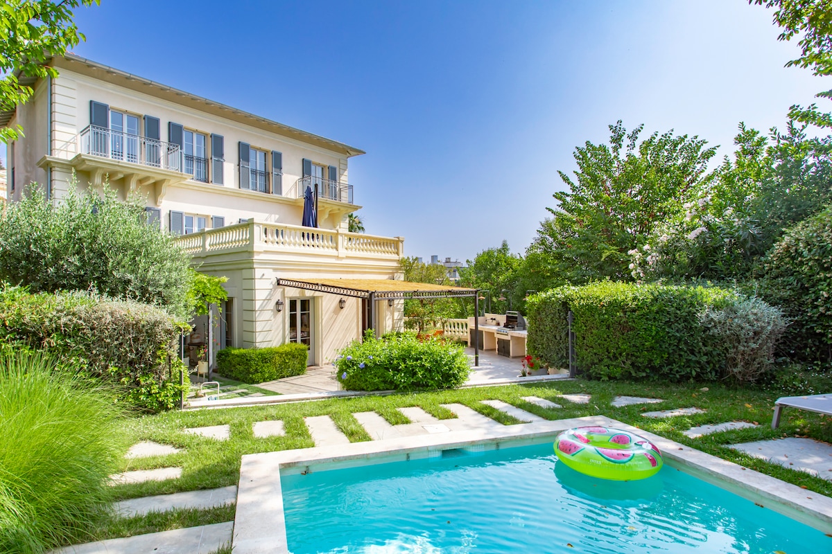 Mas Marguerite — view 2