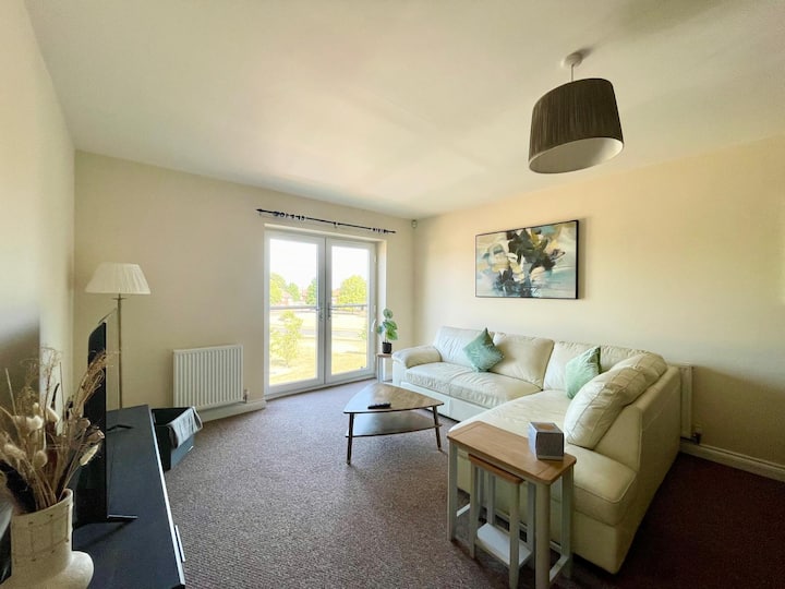 Entire 3 Bed Apartment Rossington Doncaster (14) - Yorkshire Wildlife Park