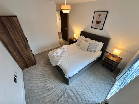 York centre pad - free parking