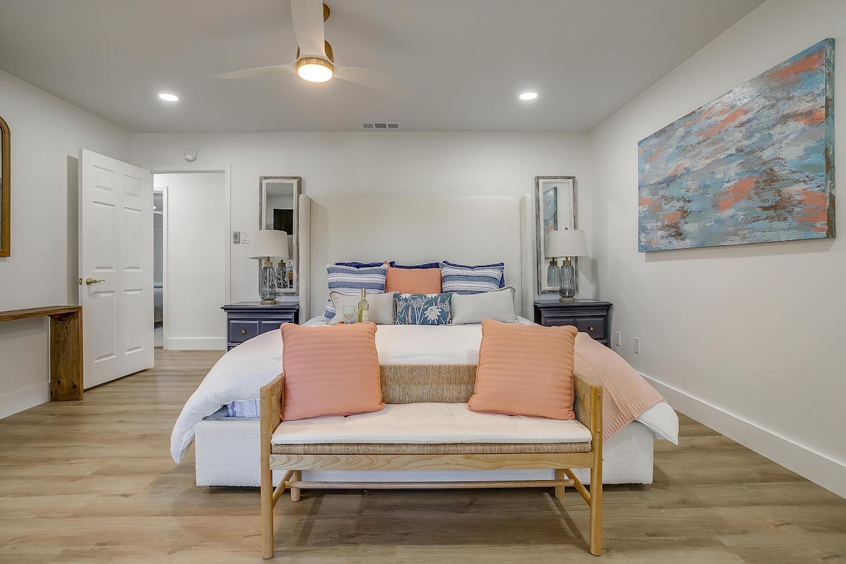 您的私人度假胜地，配备豪华床上用品和宁静的装饰。

