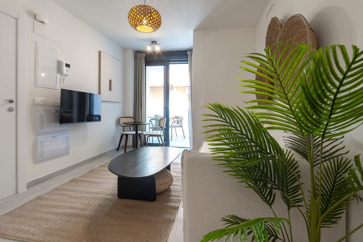 Stylish Couples Retreat | Central La Cala - La Cala de Mijas