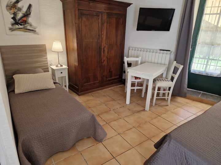 Chambre "Blanche" - Lac du Salagou