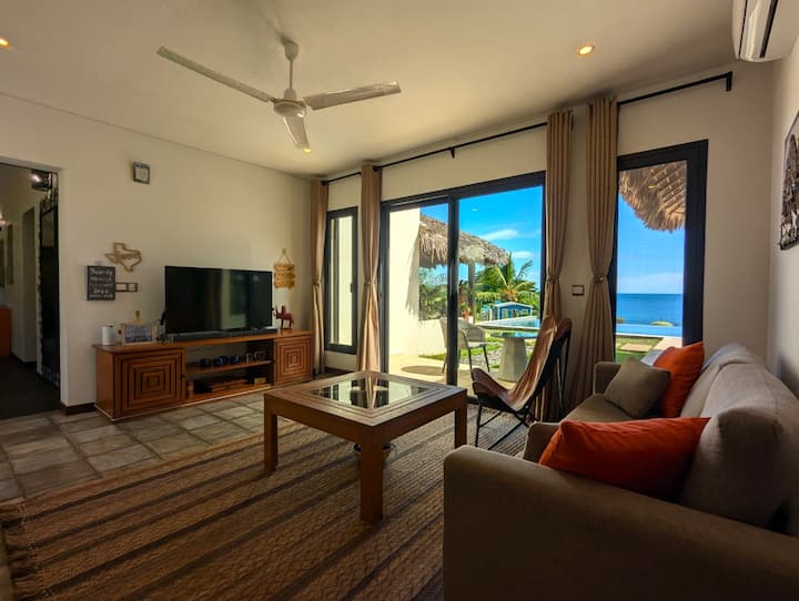 Retraite De Luxe En Bord De Mer - Piscine Privée - Madagascar