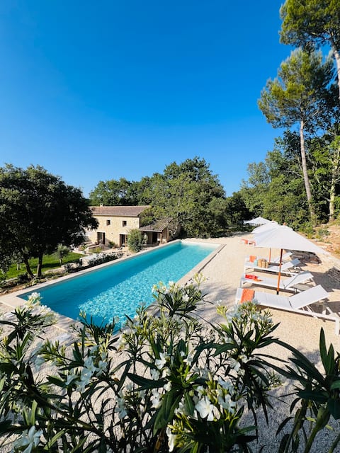 Mas in the middle of nature