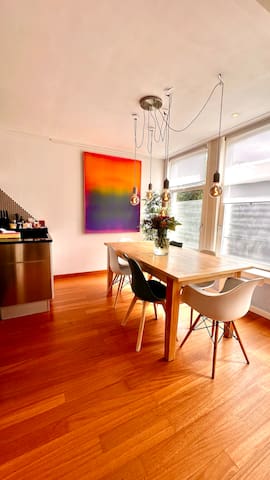 Modern Apartment 2 Bedroom 2 baths in De Pijp gallery image 3