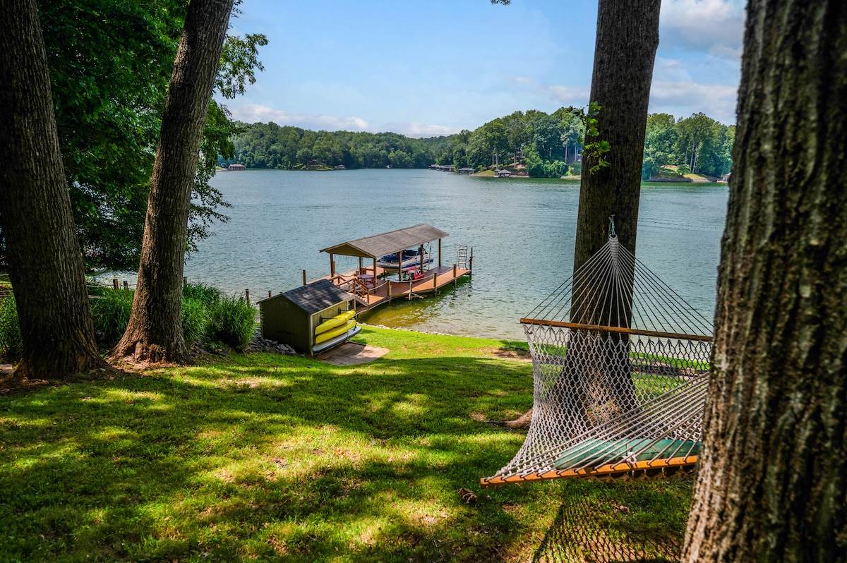 Emerald Haven: muelle privado, kayaks, aguas abiertas - Casas en renta en  Moneta, Virginia, Estados Unidos - Airbnb, image size:1200x798