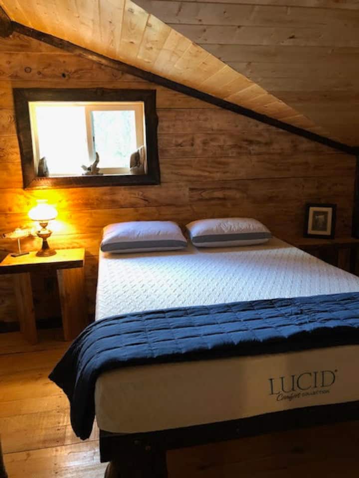 Schlafzimmer 1